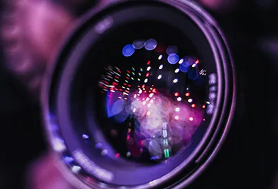 Corporate Vision： Illuminating Life and Connecting the Future with Visual Beauty